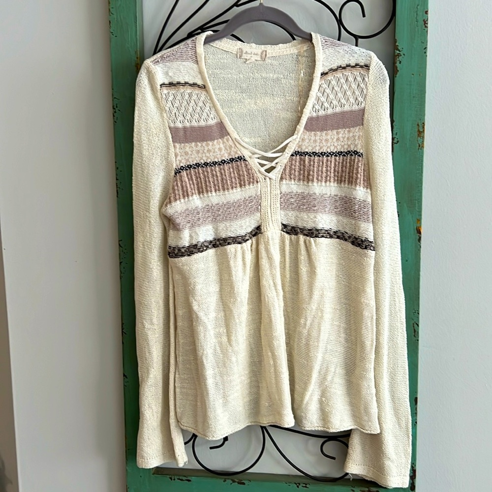😽😽😽 ALTAR’D STATE SWEATER SIZE MEDIUM NWOT 😽😽😽
